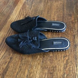 Jaggar Phenomena Flat, Black Snakeskin Slides